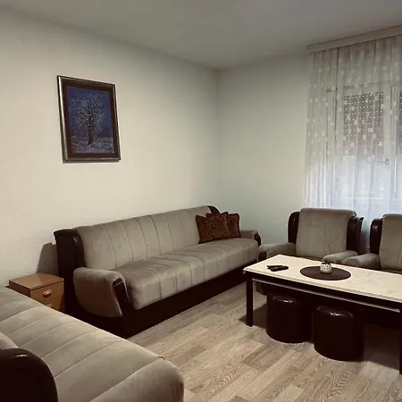 Privatni Smestaj - Grujic Apartman *